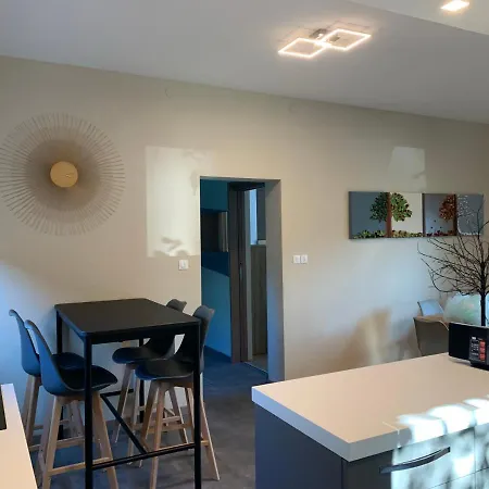 Apartment Carducci *